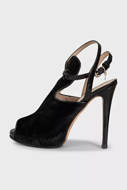 Black velvet slingbacks