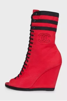 Lace-up boots with open toes