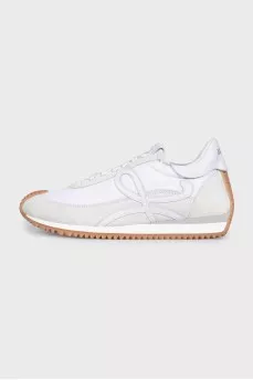 White Runner 2.0 sneakers