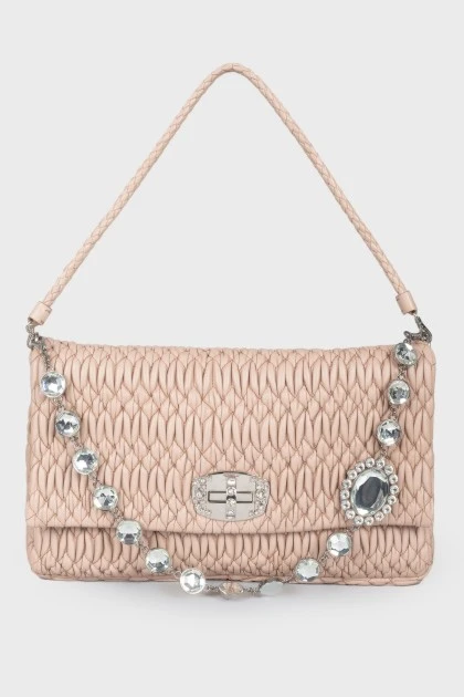Quilted bag with stones