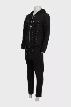 Men's tracksuit decorated with lacing