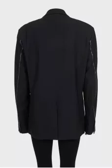Straight wool jacket decorated with a chain