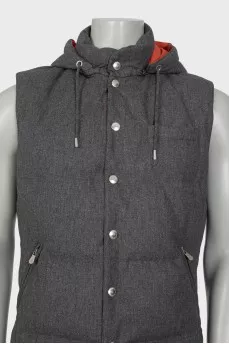 Men's gray vest with a hood