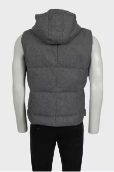 Men's gray vest with a hood