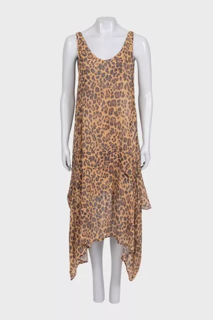 Animal print dress with an asymmetrical hem