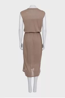 Brown sleeveless straight cut dress