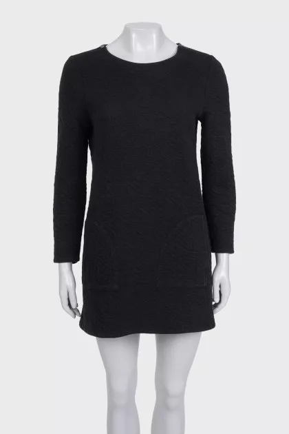 Straight-cut dress with patch pockets