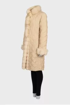 Reversible buttoned fur coat