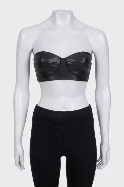Black top with hooks