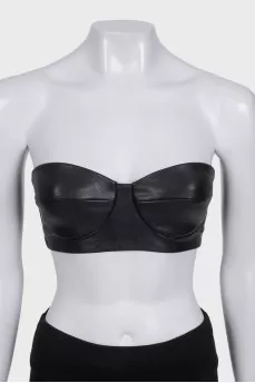 Black top with hooks