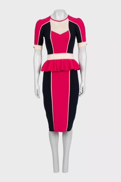 Fitted dress with a peplum