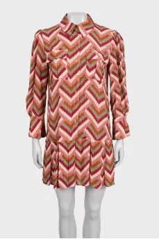 Straight-cut dress with buttons and frill