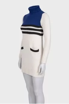 White knitted dress with colored inserts