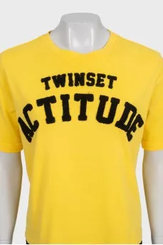 Straight T-shirt with a 3D logo