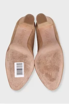 Beige suede high heel shoes