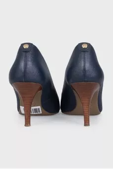 Blue leather shoes with stacked heels
