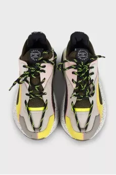 Combined sneakers with accent inserts