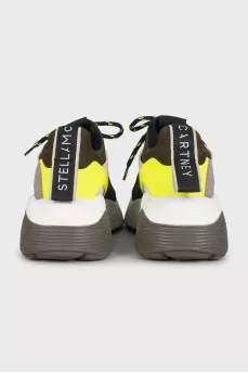 Combined sneakers with accent inserts