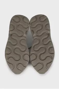 Combined sneakers with accent inserts