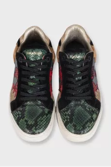 Leather sneakers with accent inserts