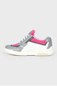Leather contrasting colors sneakers