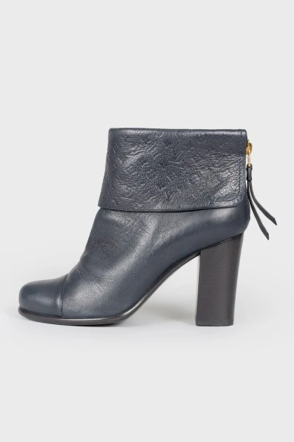 Leather zipper back booties