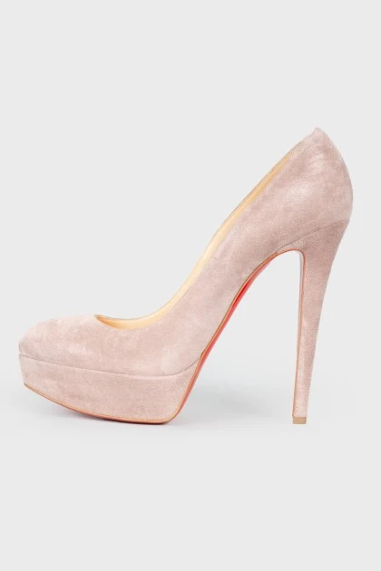 Suede powder shoes, with tag