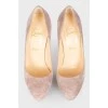 Suede powder shoes, with tag