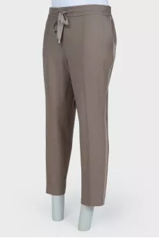 Wool trousers with arrows