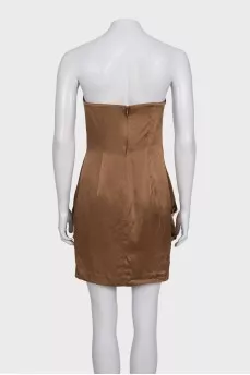 Silk brown dress with an open top