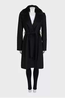Black coat with a belt and a fur collar