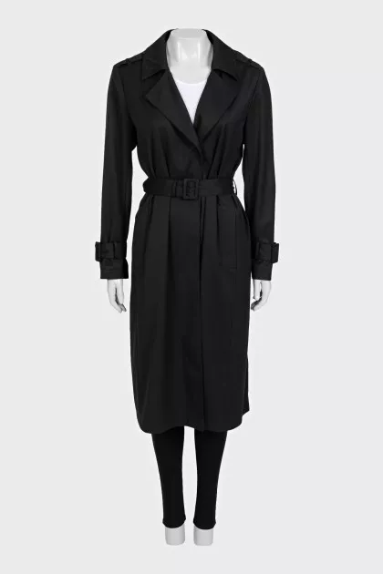Fitted black coat with a belt