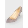Gray suede healing shoes with tag