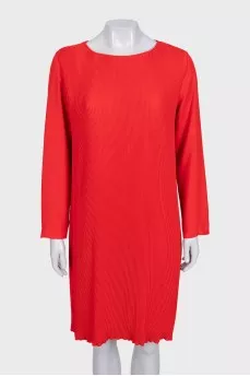 Red pleated dress