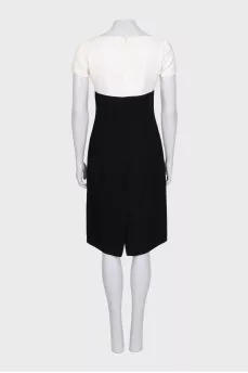 Black and white wool dress with a zipper