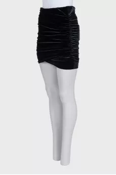 Velvet mini skirt with a fitted fit and tag