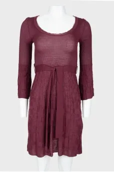 Bordeaux dress with belt