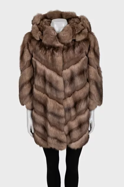 Sable fur coat with short sleeves
