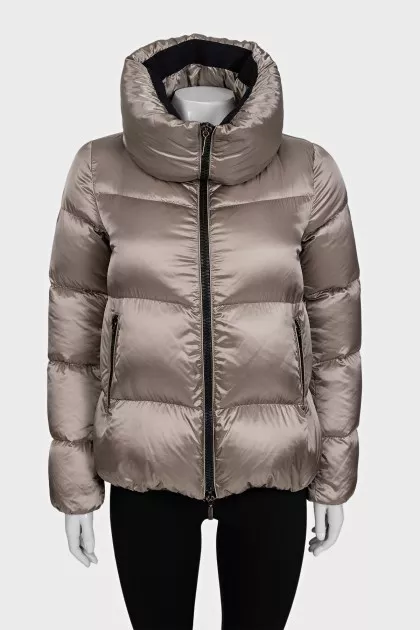 Brown down jacket with pockets