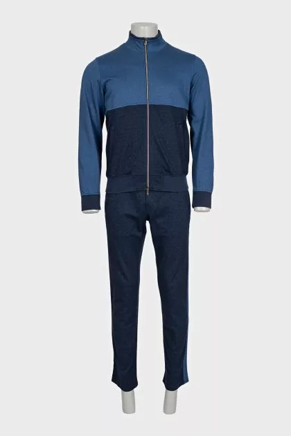 Men's tracksuit with a zip-up jacket