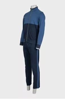Men's tracksuit with a zip-up jacket
