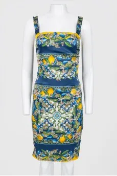 Silk dress in a flower print
