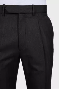 Black men's straight-leg trousers with creases