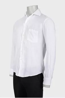 Men's linen shirt with patch pocket