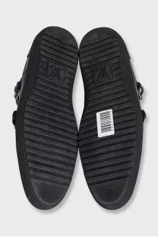 Men's black leather buckle shoes