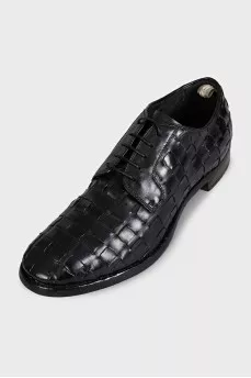 Men's black shoes with woven leather