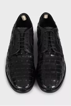 Men's black shoes with woven leather
