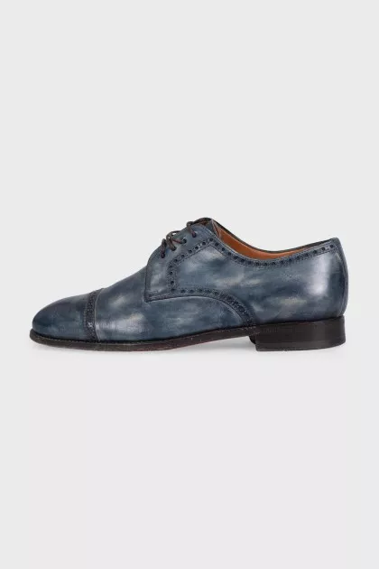 Men's blue distressed shoes