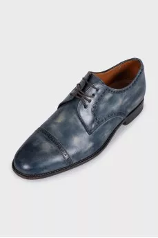 Men's blue distressed shoes