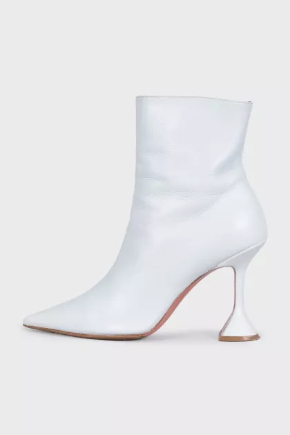 White leather ankle boots Giorgia